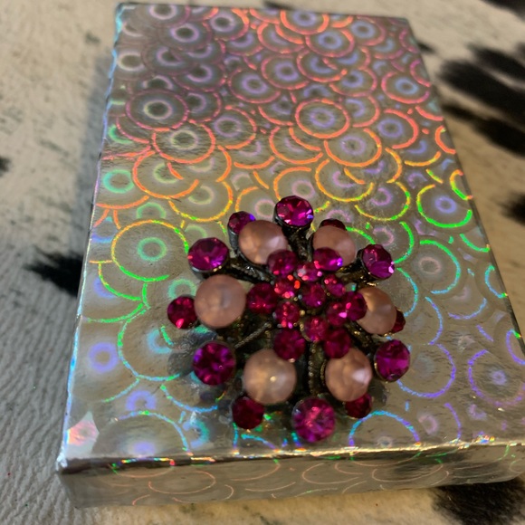 BROOCH FLOWER 🌸 MULTI PINK NWOT - Picture 6 of 6